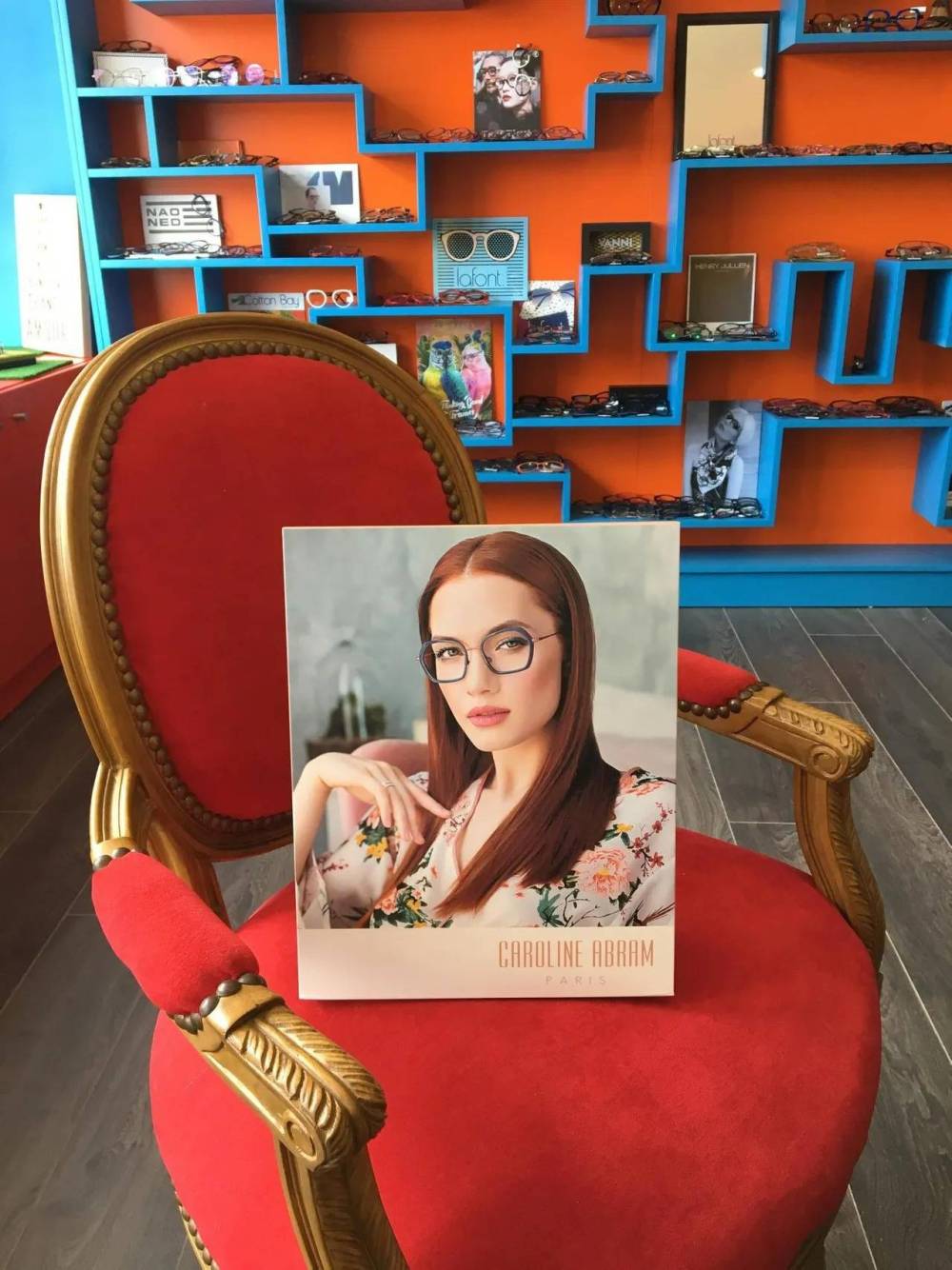 Boutique Au Monde Des Binocles
